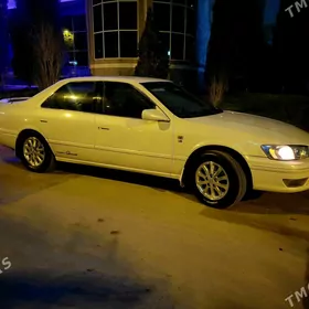 Toyota Camry 2000
