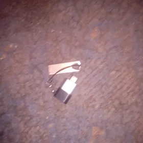 Flýäşge  64 gb siwiteri