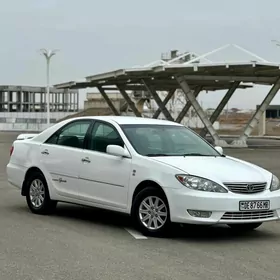 Toyota Camry 2005