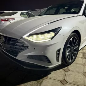 Hyundai Sonata 2020