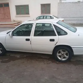 Opel Vectra 1992
