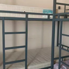 krowat 2 etazly tureskiy