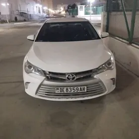 Toyota Camry 2017