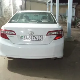 Toyota Camry 2013