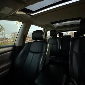 Nissan Pathfinder 2018