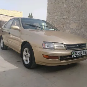 Toyota Corona 1993