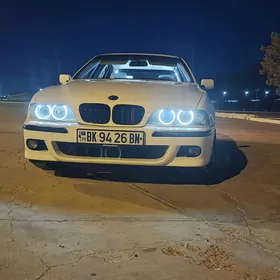 BMW E39 2001