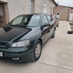Opel Astra 2000