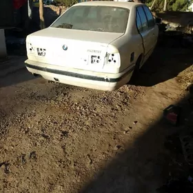 bmw e 34 şaýlary aşagyny okañ