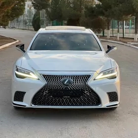 Lexus LS 500 2021