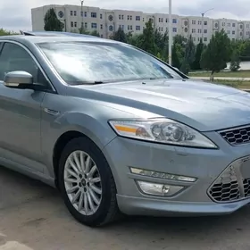 Ford Mondeo 4 2013