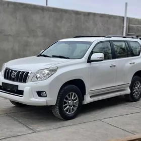 Toyota Land Cruiser Prado 2012