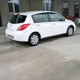 Nissan Versa 2009