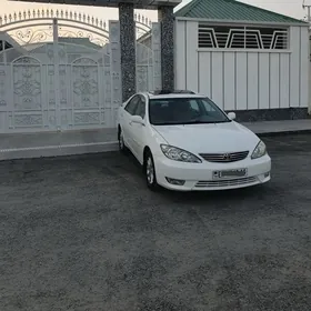 Toyota Camry 2005