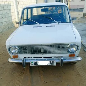 Lada 2104 1986