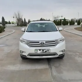 Toyota Highlander 2011