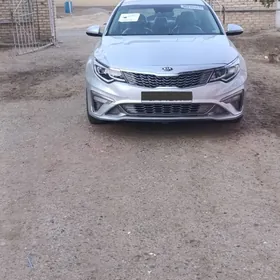 Kia Optima 2020