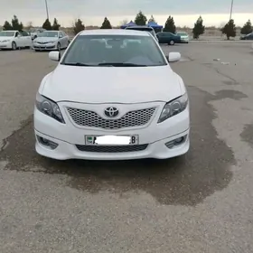 Toyota Camry 2010