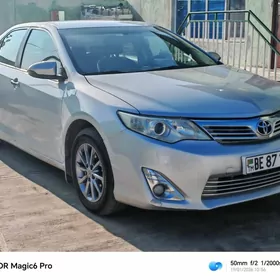 Toyota Camry 2012