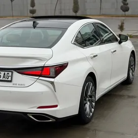 Lexus ES 350 2020