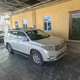 Toyota Highlander 2012