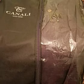 Kastyum bryuk troyka galstuk