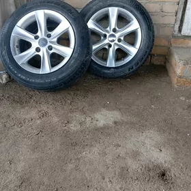 Nissan versa.  diska