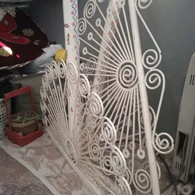 Sallanjak "Tawus" sekilinde