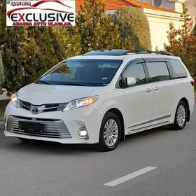 Toyota Sienna 2017