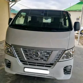 Nissan Urvan 2022