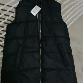 Удлиненная безрукавка