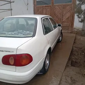 Toyota Corolla 1999