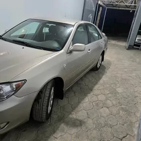 Toyota Camry 2005