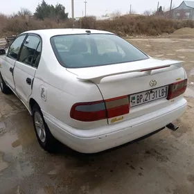 Toyota Carina 1995