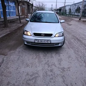 Opel Astra 2003