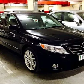 Toyota Camry 2011
