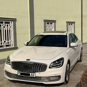 Kia K900 2019