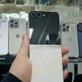 Samsung Filip 5 8/256