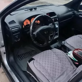 Opel Astra 2003