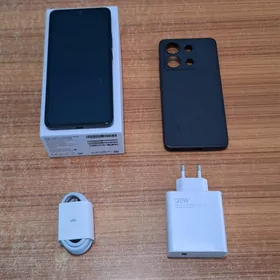 Redmi Note 13 {12/256 Gb}