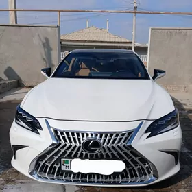 Lexus ES 350 2023
