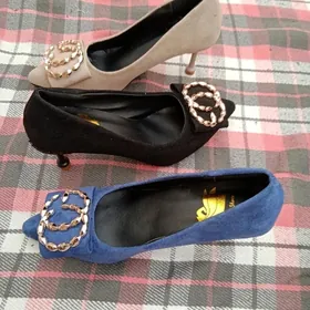 Туфли на шпильке