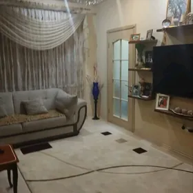 8 мкр 2+1 комнат