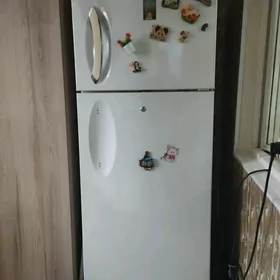 Холодильник LG