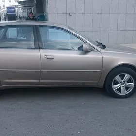 Toyota Avalon 2001