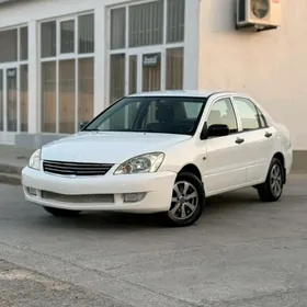 Mitsubishi Lancer 2011