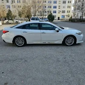 Toyota Avalon 2020