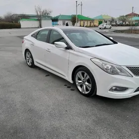 Hyundai Azera 2013