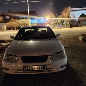 Toyota Camry 1999
