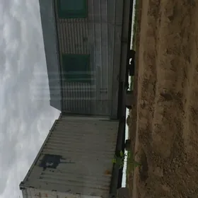 продаётся контейнера и вагон